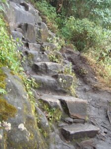 The trail to Huayna Picchu